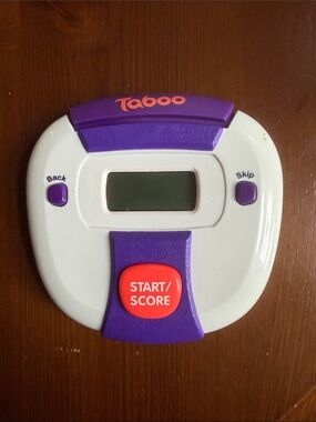 Hasbro Taboo Electronic Version Buzz’d Travel